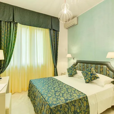Nanni - Dependance 3* Bellaria-Igea Marina